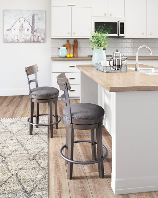 Caitbrook Counter Height Bar Stool - Zara Furniture (Kissimmee,FL)