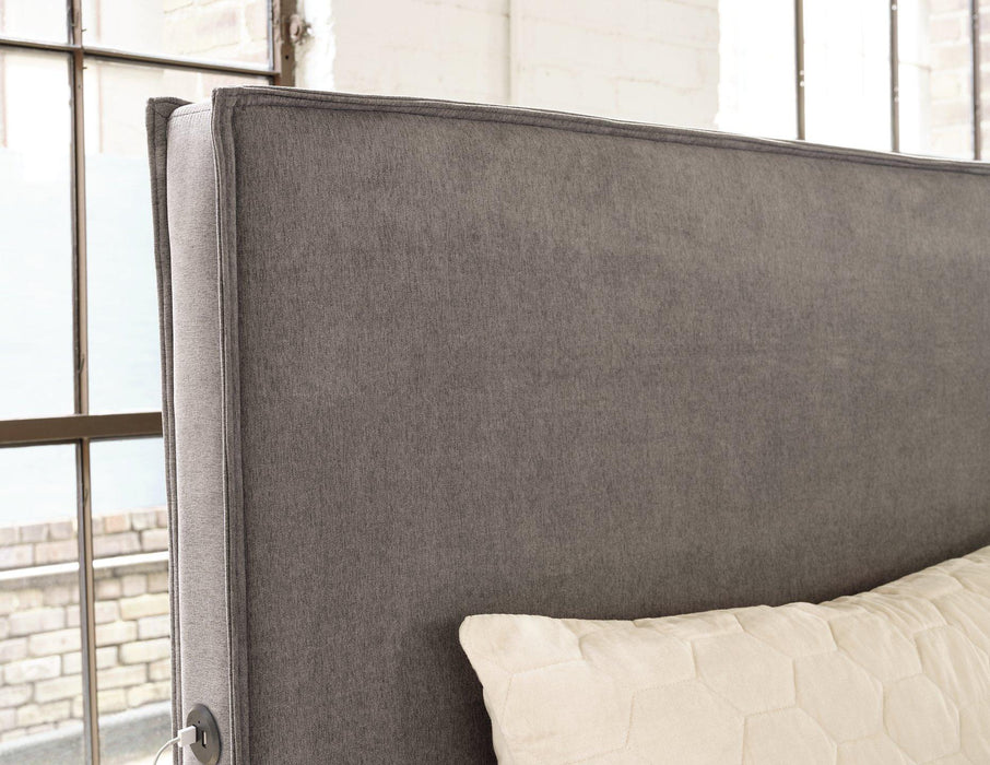 Krystanza Upholstered Bed - Zara Furniture (Kissimmee,FL)
