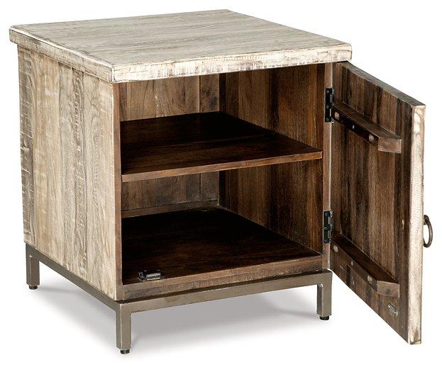 Laddford Accent Cabinet - Zara Furniture (Kissimmee,FL)