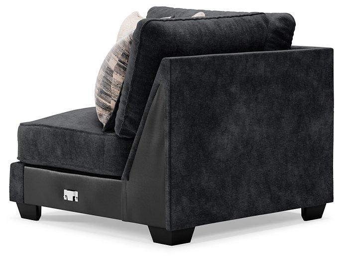 Lavernett Sectional - Zara Furniture (Kissimmee,FL)