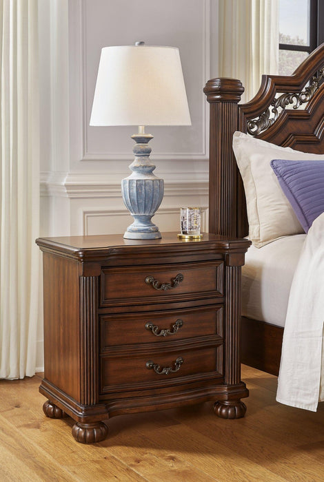Lavinton Nightstand - Zara Furniture (Kissimmee,FL)