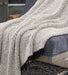 Leonita Throw - Zara Furniture (Kissimmee,FL)