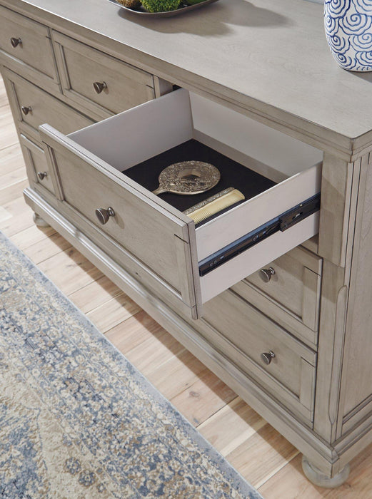 Lettner Dresser and Mirror - Zara Furniture (Kissimmee,FL)