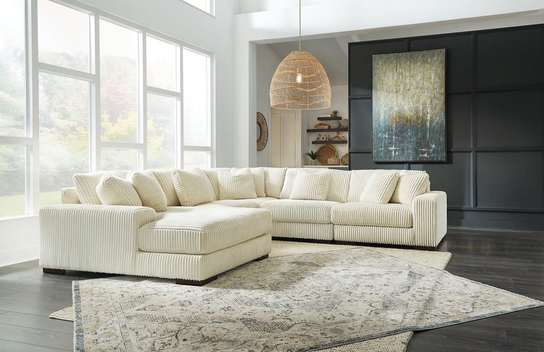 Lindyn Sectional with Chaise - Zara Furniture (Kissimmee,FL)