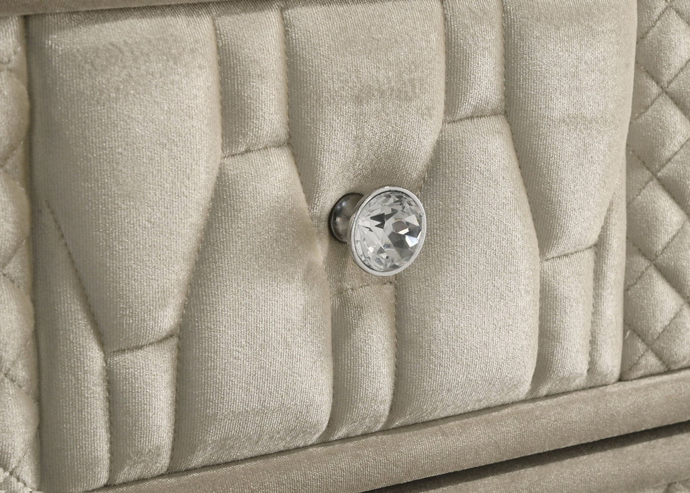 Lorient Bedroom Set