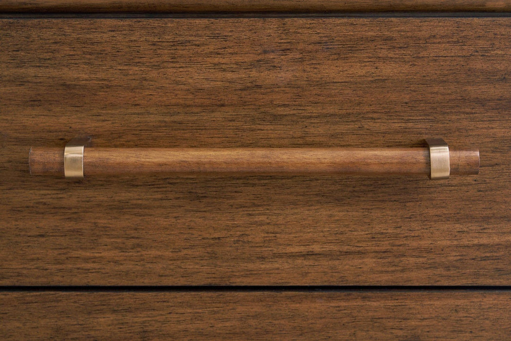 Lyncott Chest of Drawers - Zara Furniture (Kissimmee,FL)