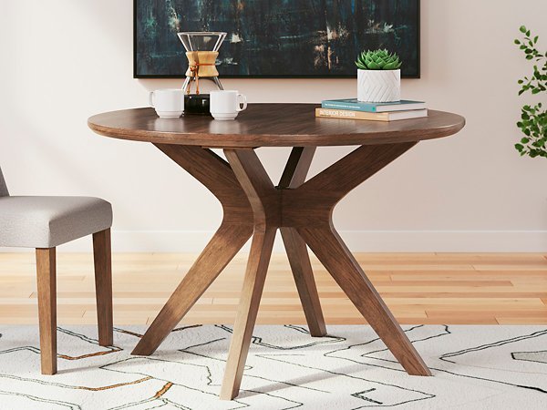 Lyncott Dining Room Set - Zara Furniture (Kissimmee,FL)