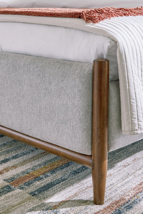Lyncott Upholstered Bed - Zara Furniture (Kissimmee,FL)