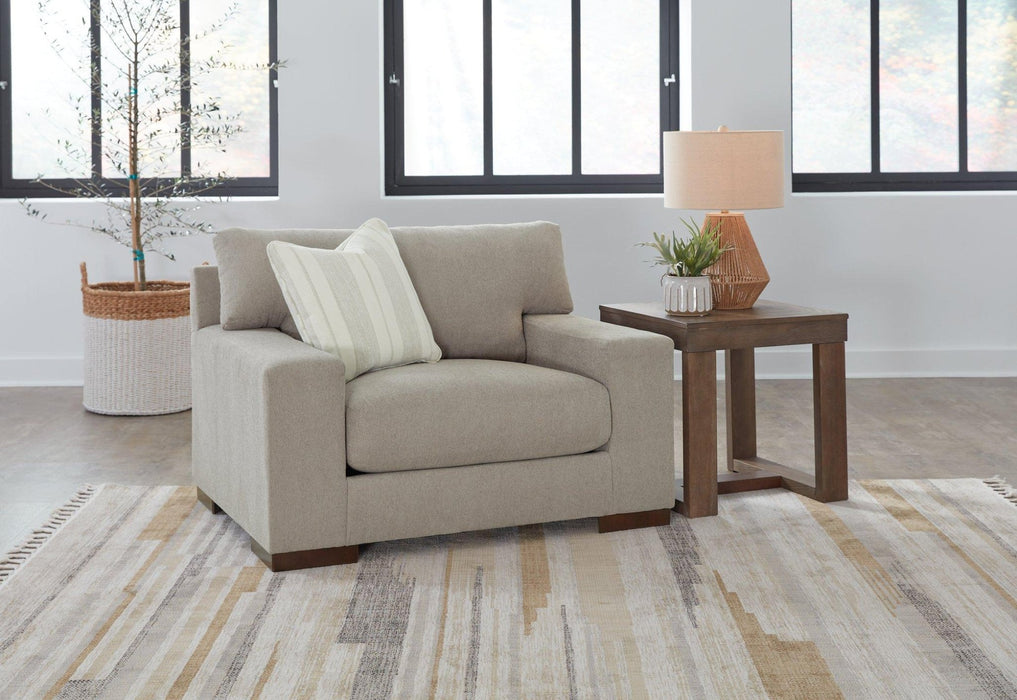 Maggie Oversized Chair - Zara Furniture (Kissimmee,FL)