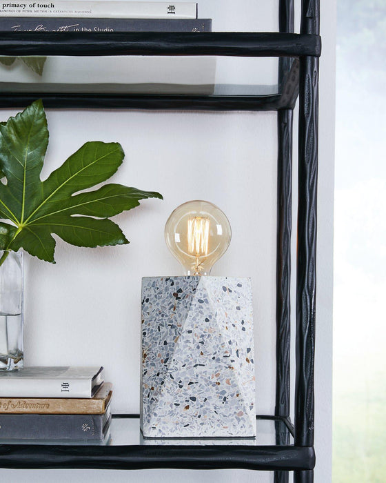 Maywick Table Lamp Set - Zara Furniture (Kissimmee,FL)