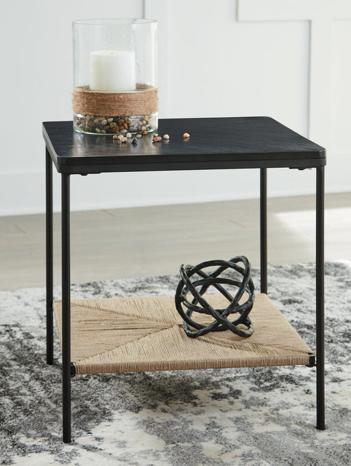 Minrich Accent Table - Zara Furniture (Kissimmee,FL)
