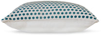 Monique Pillow - Zara Furniture (Kissimmee,FL)