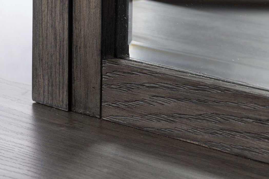 Montillan Bedroom Set - Zara Furniture (Kissimmee,FL)