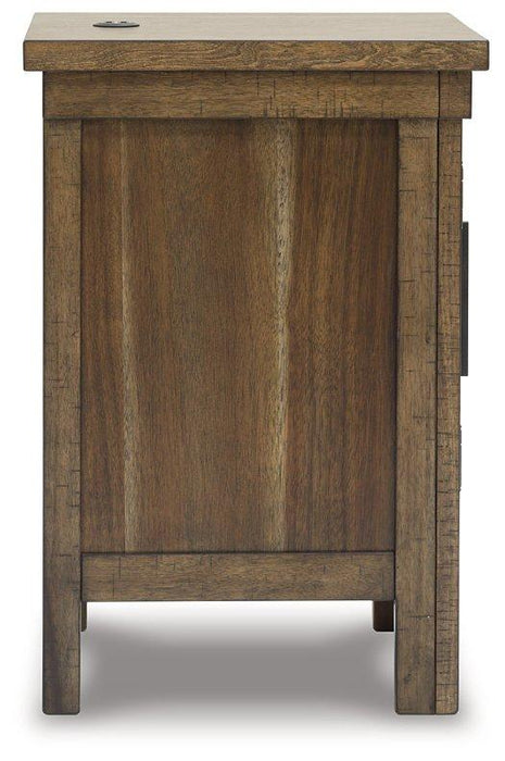 Moriville Chairside End Table - Zara Furniture (Kissimmee,FL)