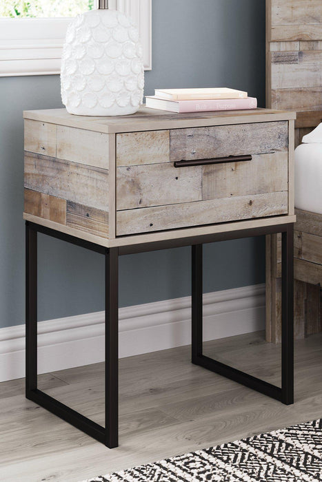 Neilsville Nightstand - Zara Furniture (Kissimmee,FL)