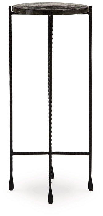 Newgoren Accent Table - Zara Furniture (Kissimmee,FL)
