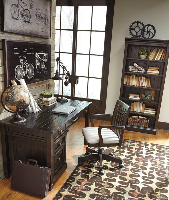 Oakden Sculpture - Zara Furniture (Kissimmee,FL)
