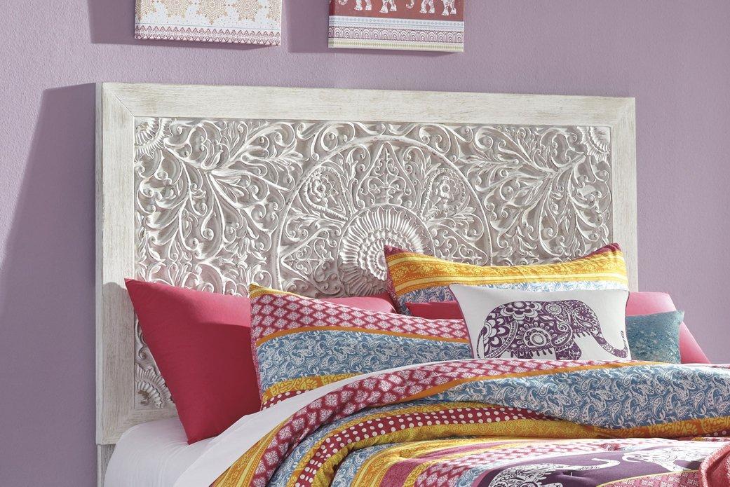 Paxberry Bed - Zara Furniture (Kissimmee,FL)