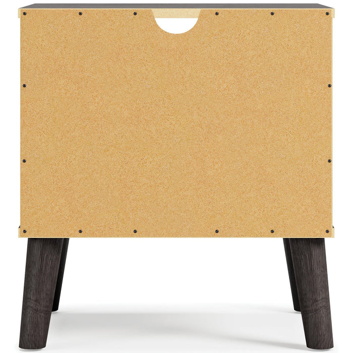 Piperton Nightstand - Zara Furniture (Kissimmee,FL)