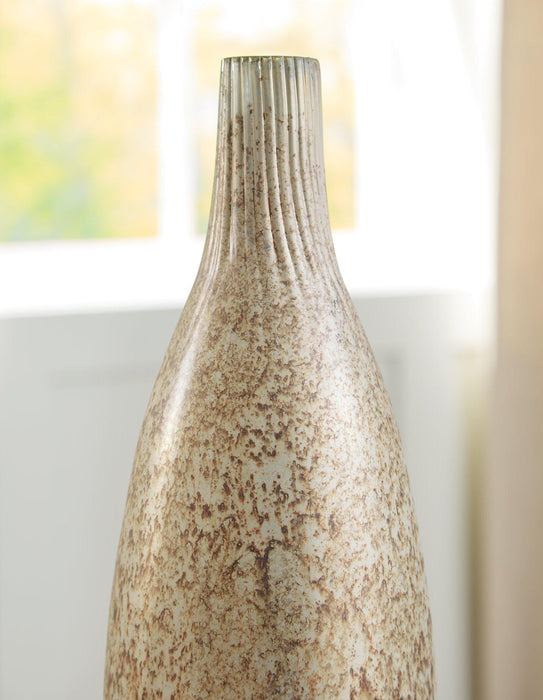 Plawite Vase - Zara Furniture (Kissimmee,FL)