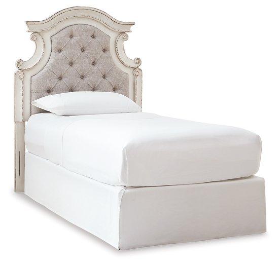Realyn Bed - Zara Furniture (Kissimmee,FL)