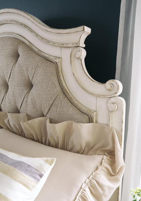 Realyn Bedroom Set - Zara Furniture (Kissimmee,FL)