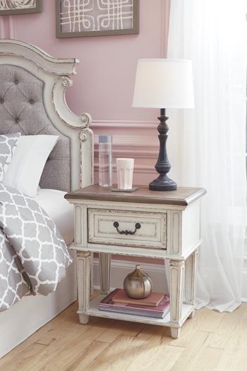 Realyn Nightstand - Zara Furniture (Kissimmee,FL)