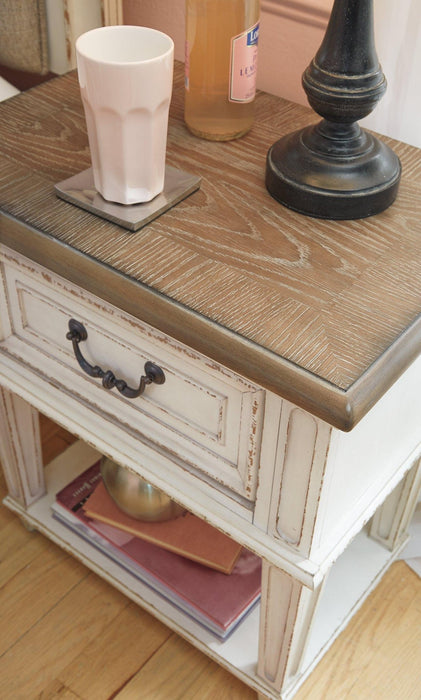 Realyn Nightstand - Zara Furniture (Kissimmee,FL)