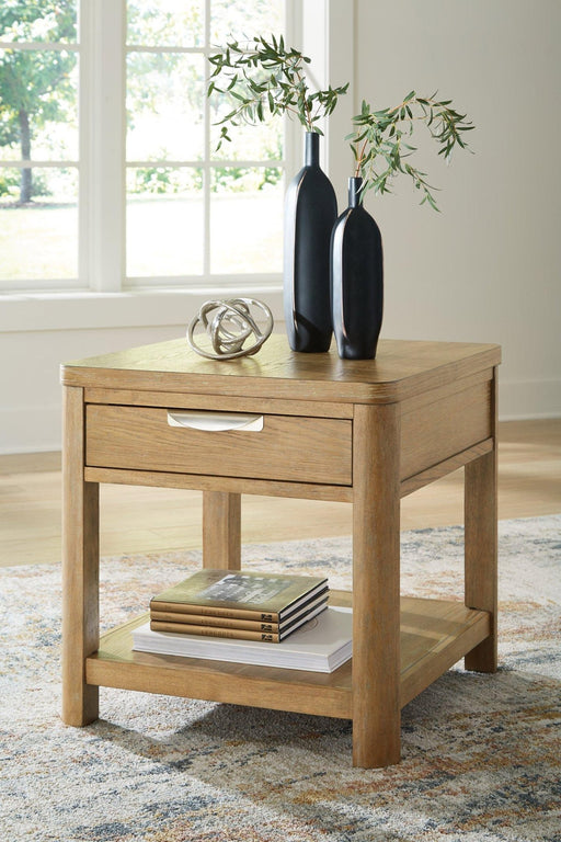 Rencott End Table - Zara Furniture (Kissimmee,FL)