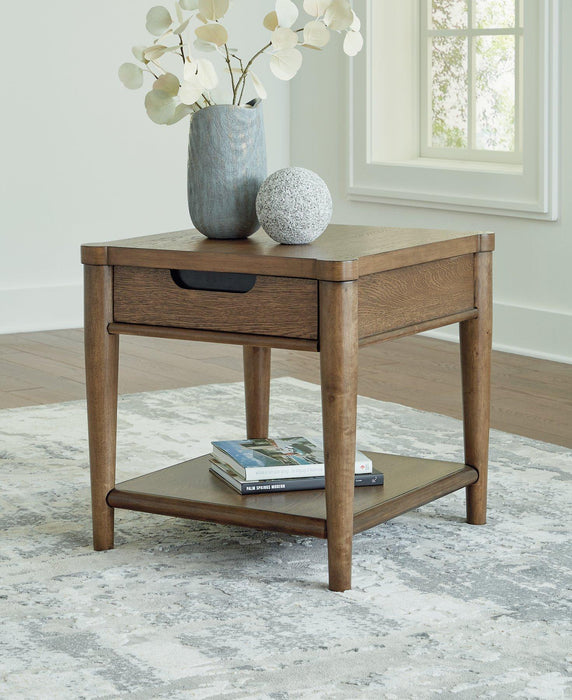 Roanhowe End Table - Zara Furniture (Kissimmee,FL)