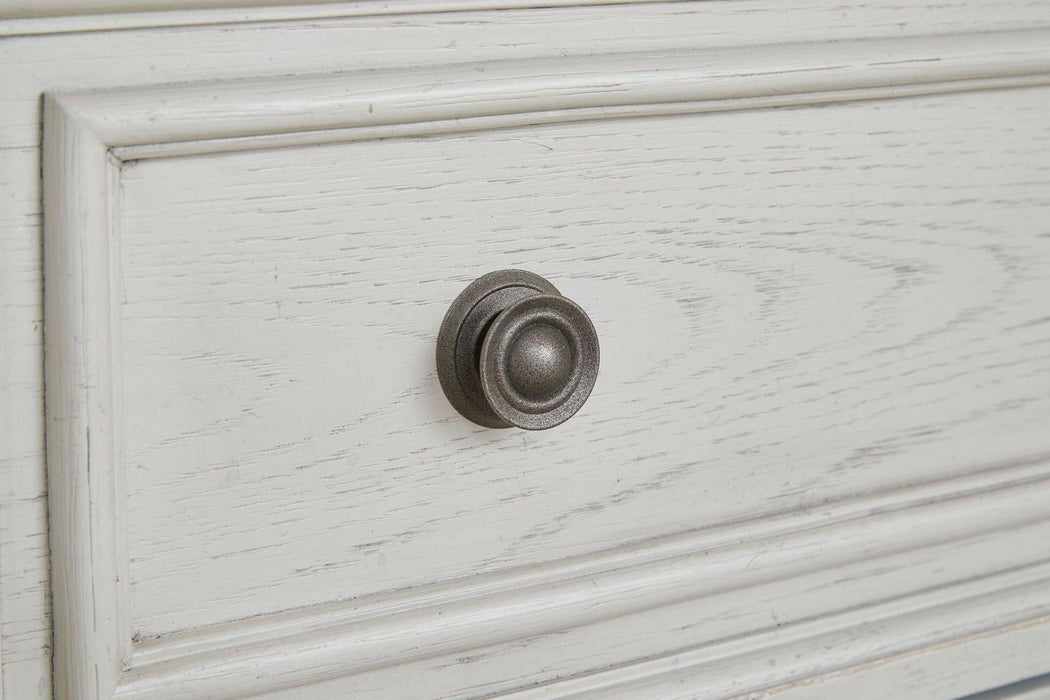 Robbinsdale Dresser - Zara Furniture (Kissimmee,FL)