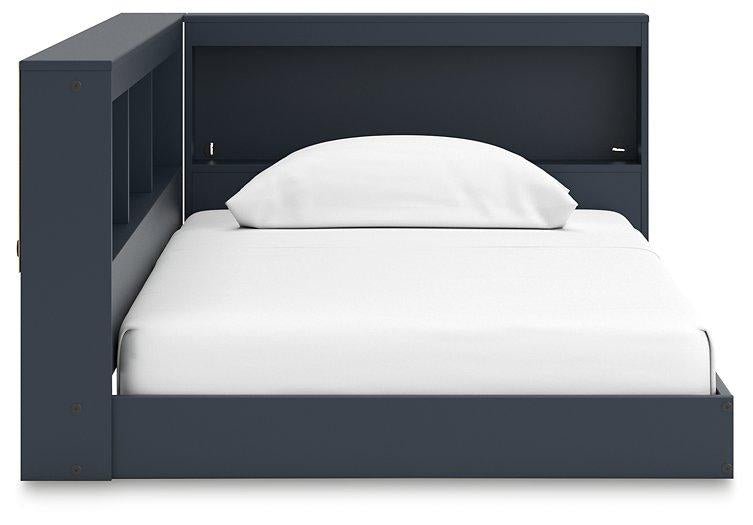Simmenfort Bed - Zara Furniture (Kissimmee,FL)