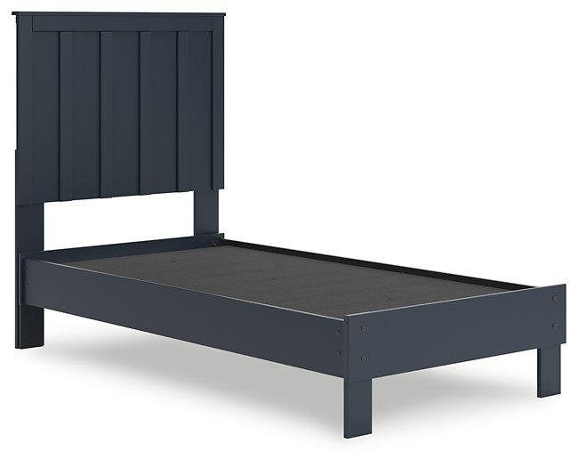 Simmenfort Bed - Zara Furniture (Kissimmee,FL)