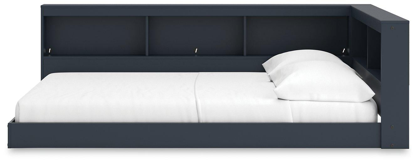 Simmenfort Bed - Zara Furniture (Kissimmee,FL)