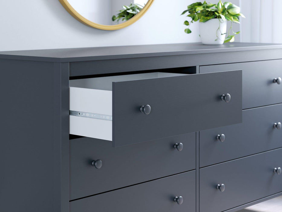 Simmenfort Dresser - Zara Furniture (Kissimmee,FL)