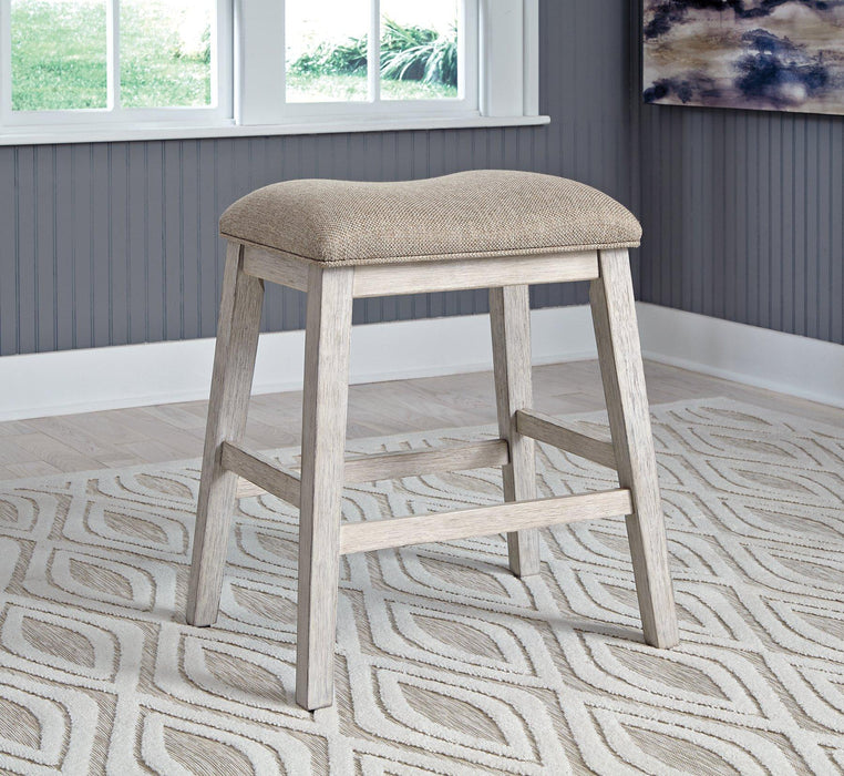Skempton Counter Height Bar Stool - Zara Furniture (Kissimmee,FL)