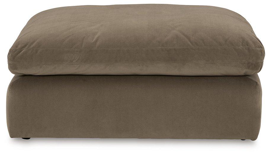 Sophie Oversized Accent Ottoman - Zara Furniture (Kissimmee,FL)