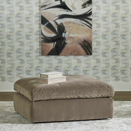 Sophie Oversized Accent Ottoman - Zara Furniture (Kissimmee,FL)