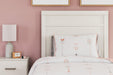 Stelsie Bedroom Set - Zara Furniture (Kissimmee,FL)