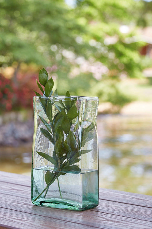 Taylow Vase (Set of 3) - Zara Furniture (Kissimmee,FL)