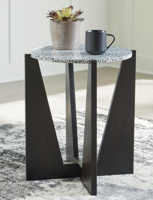 Tellrich Accent Table - Zara Furniture (Kissimmee,FL)