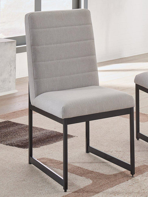 Tomtyn Dining Chair - Zara Furniture (Kissimmee,FL)