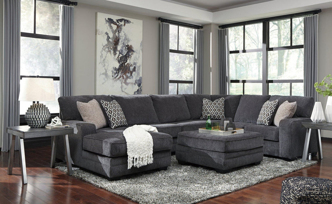 Tracling 3 - Piece Sectional with Chaise - Zara Furniture (Kissimmee,FL)