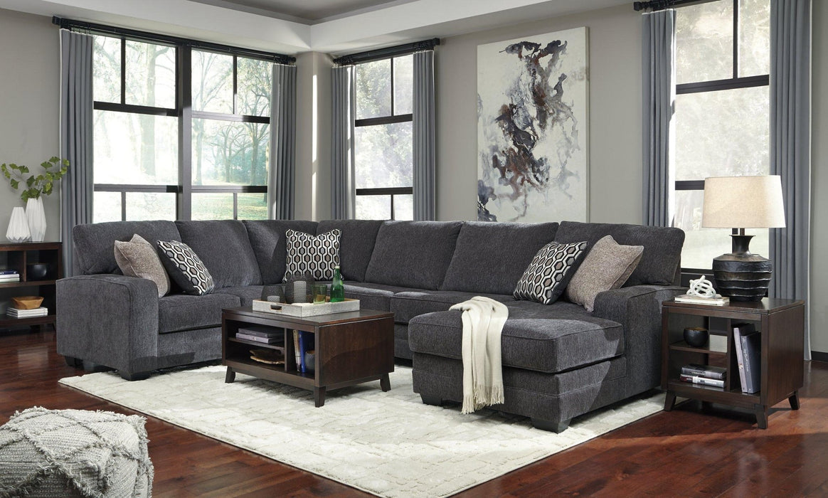 Tracling 3 - Piece Sectional with Chaise - Zara Furniture (Kissimmee,FL)