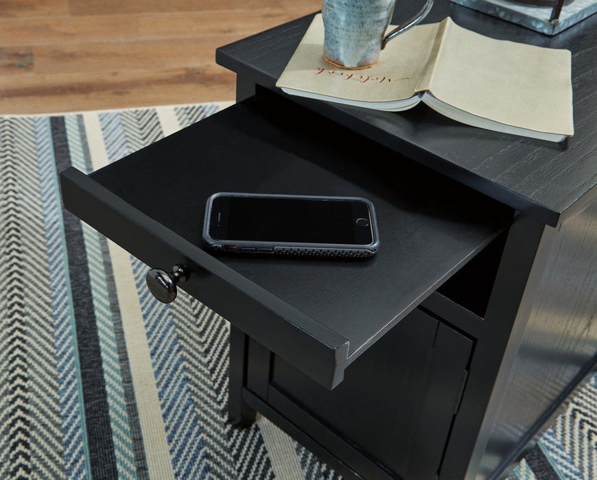 Treytown Chairside End Table - Zara Furniture (Kissimmee,FL)