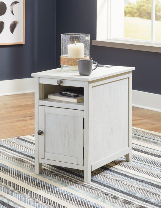 Treytown Chairside End Table - Zara Furniture (Kissimmee,FL)