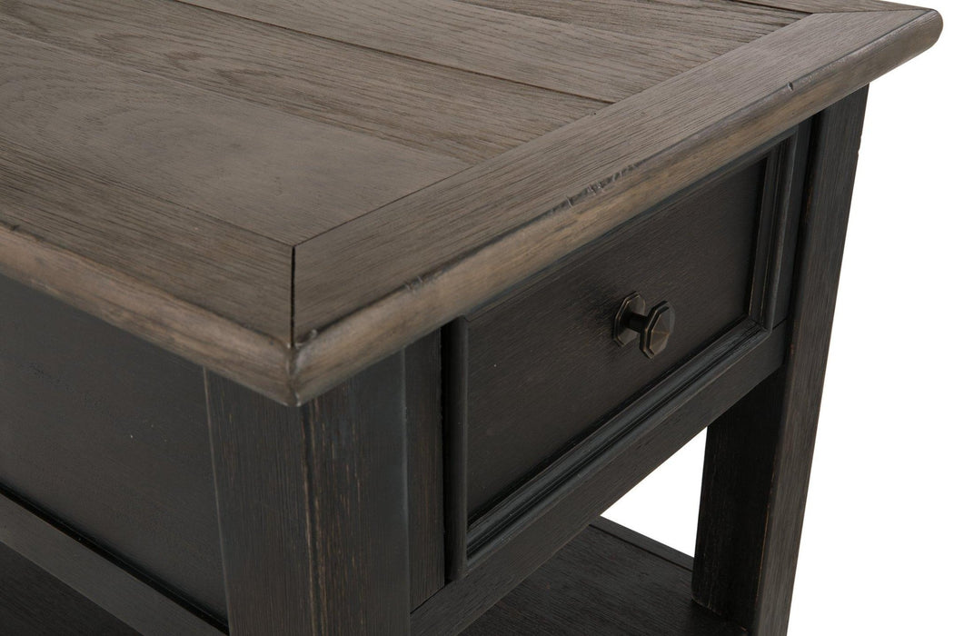 Tyler Creek End Table - Zara Furniture (Kissimmee,FL)
