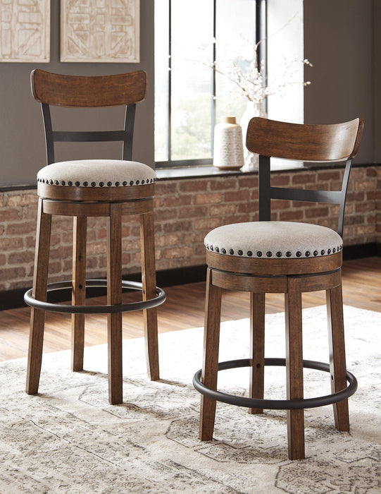 Valebeck Bar Height Bar Stool - Zara Furniture (Kissimmee,FL)