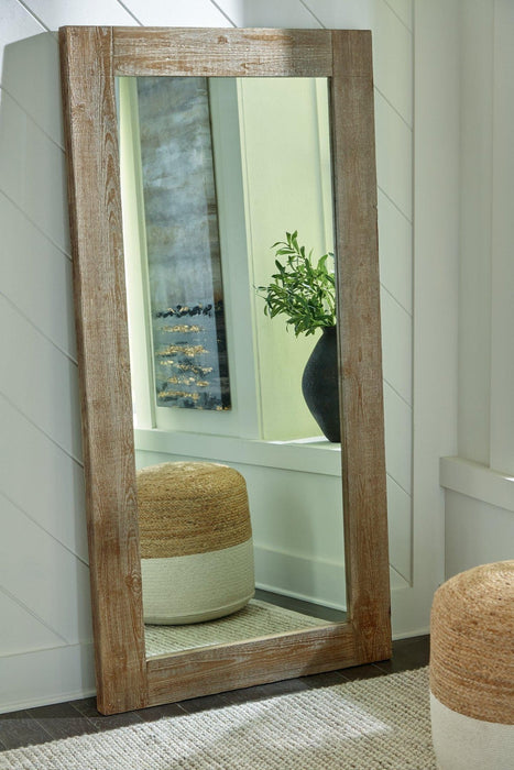 Waltleigh Floor Mirror - Zara Furniture (Kissimmee,FL)