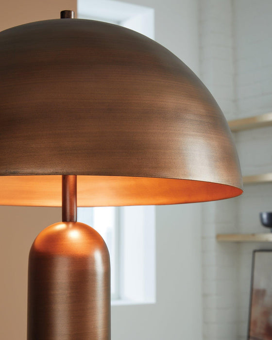Wendfield Floor Lamp - Zara Furniture (Kissimmee,FL)